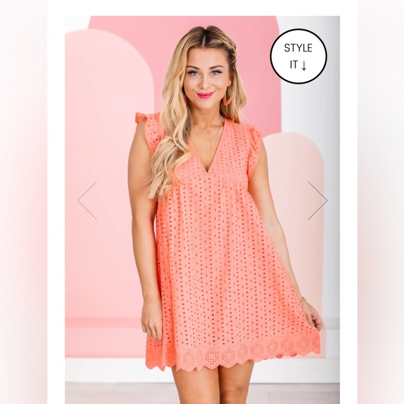 Peach Romper. Brand new Never Worn. NWOT - Picture 2 of 12